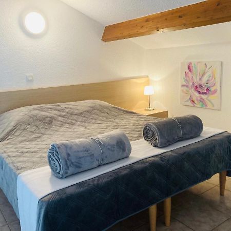 Bel Appartement Dans Residence Avec Piscine Linguizzetta 外观 照片
